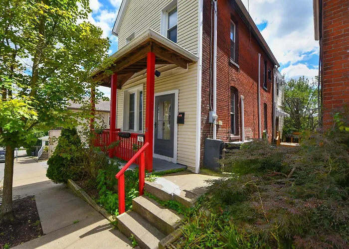 Funky 3-bedroom - 5 Min Walk To Grandview Overlook Holiday home Pittsburgh